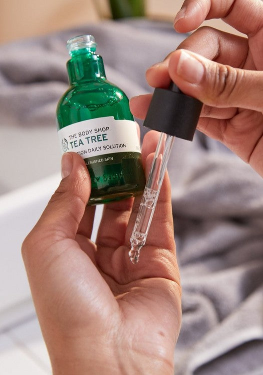 The Body Shop Tea Tree Anti-Imperfection Daily Solution