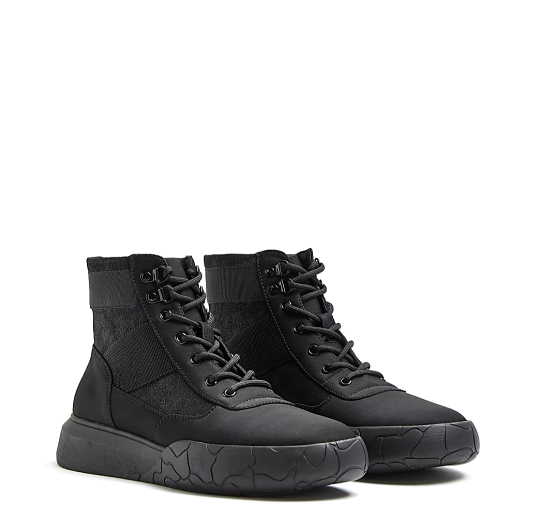 River Island Black Camo High Top Runner Trainers