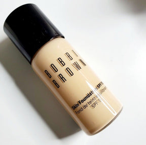 Skin Foundation SPF 15 - # 2.5 Warm Sand